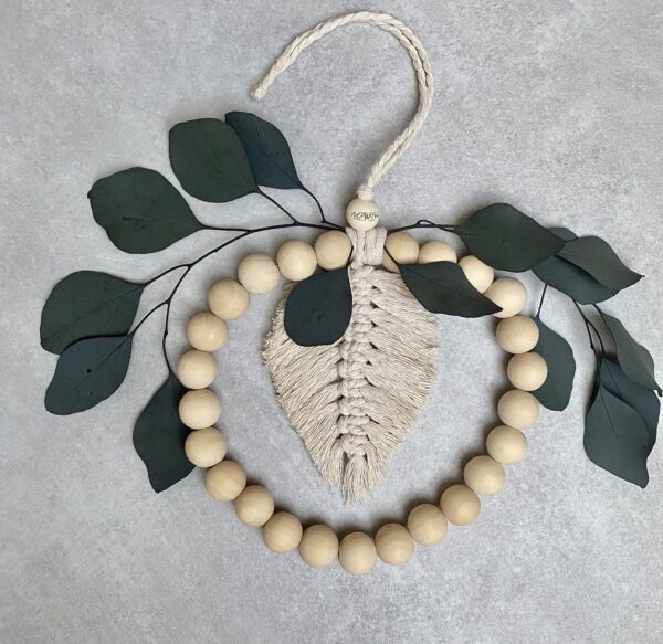 Perlenkranz Makrameeblatt und Eukalyptus